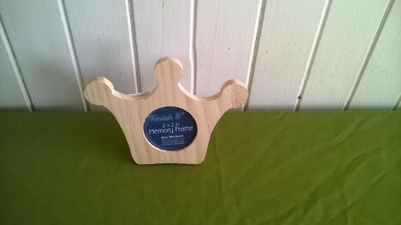 Crown Picture Frame